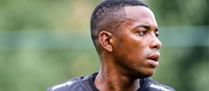 /11357robinho.jpg