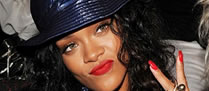 /9349rihanna_p.jpg